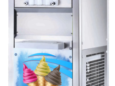 SoftPro 2300 típusú lágyfagylaltgép, elején csavart fagylalt mintával